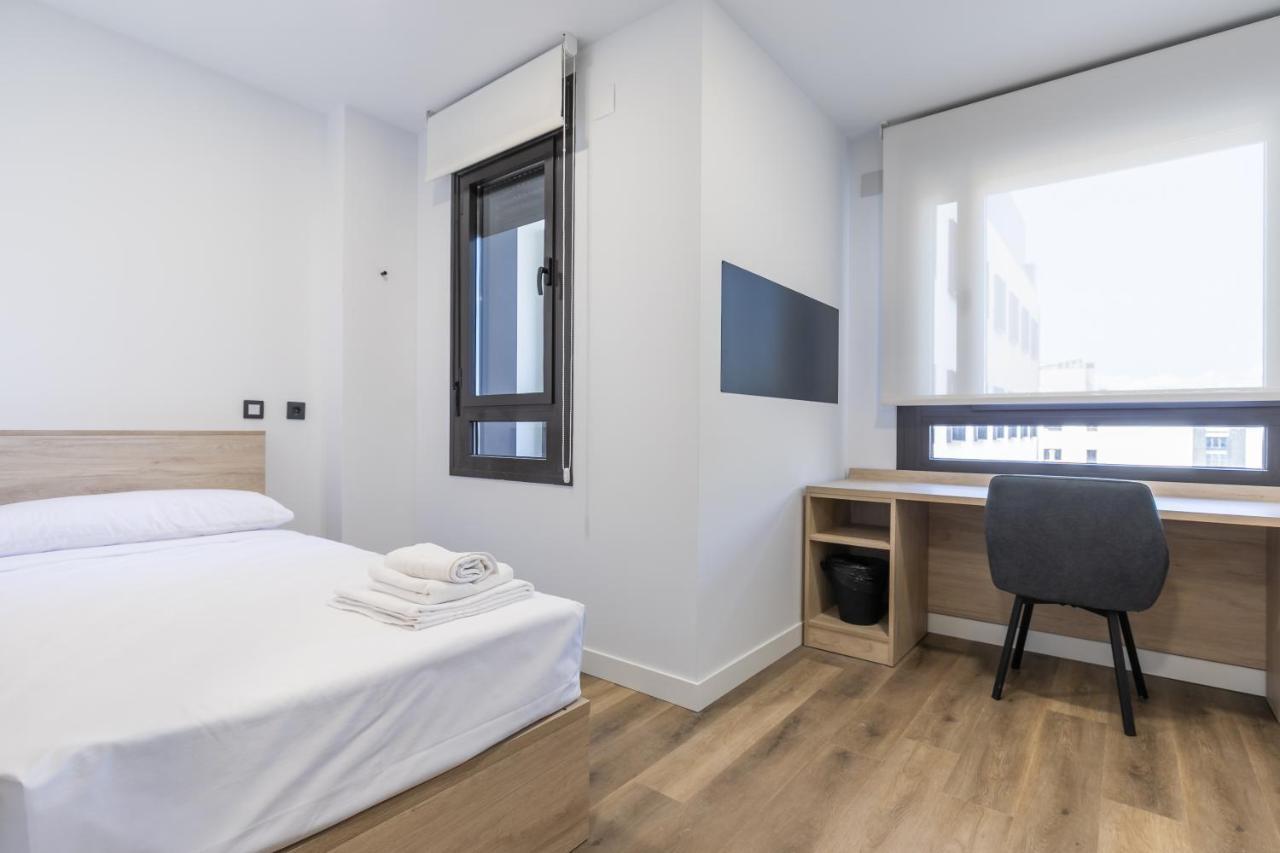 Micampus Xaudaro Student Residence Madrid Exterior photo